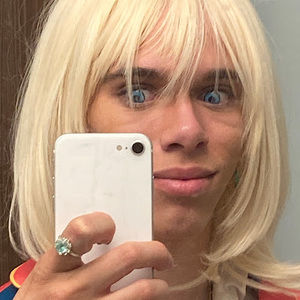 Meet your Posher, Dante